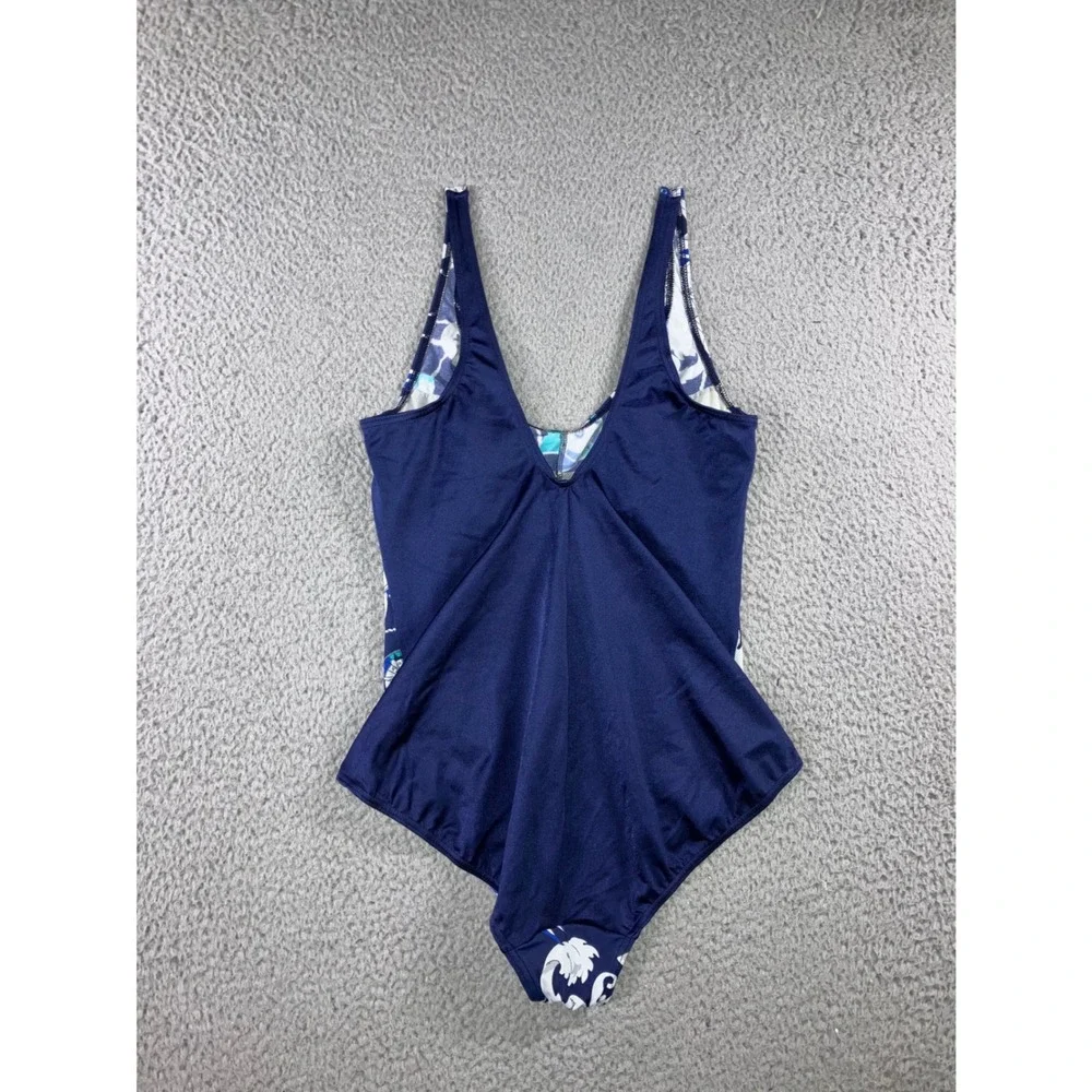 One Piece Swimsuit Women‎ 16 Navy Blue Baroque Print Nautical Coastal Vacation